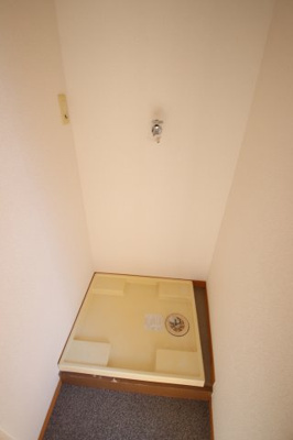 【設備】 | ルミエールS | 室内洗濯機置場