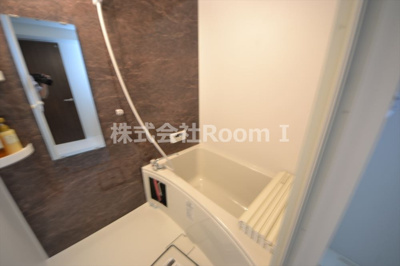 【浴室】 | モデラート上町台 | コンパクトで使いやすいお風呂です