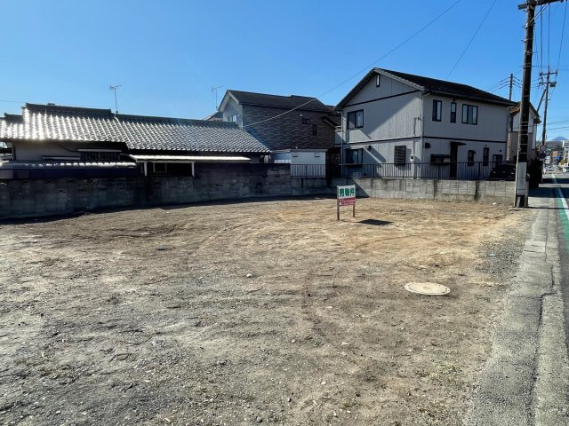 藤岡市本郷　土地990の前面道路含む現地写真