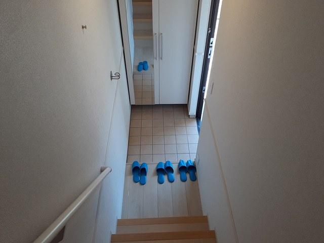 ロンポアンⅡーＢの玄関|玄関