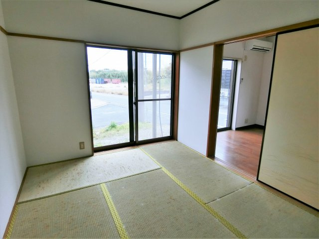 コーポみのわの和室