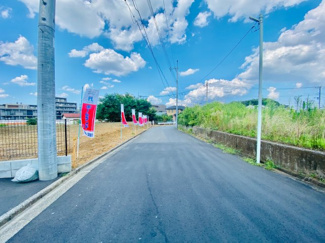 【前面道路含む現地写真】 | 東側6ｍ公道
