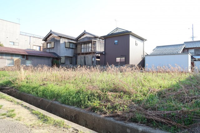近江八幡市市井町　売土地の外観
