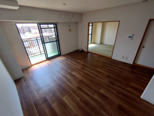 【居間・リビング】 | ソアール門戸荘