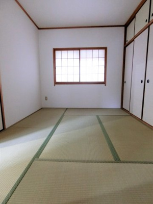 【寝室】 | コーポラス里花