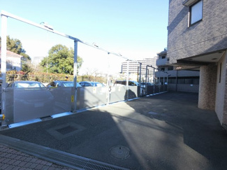 【駐車場】 | 機械式駐車場です。
