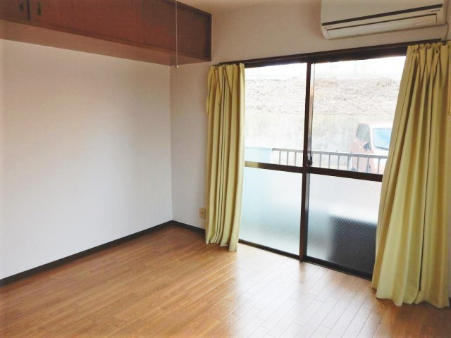 Ｋ1マンションの洋室