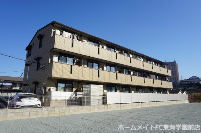 熊本市東区下南部３丁目のアパートの外観