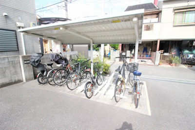 【その他共用部分】 | ラミュー八尾木東 | 駐輪場