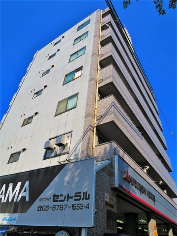 TSUJIHANAビルディングの外観