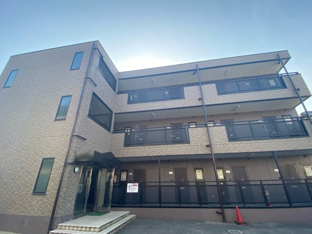 ラフィネアルブルの外観