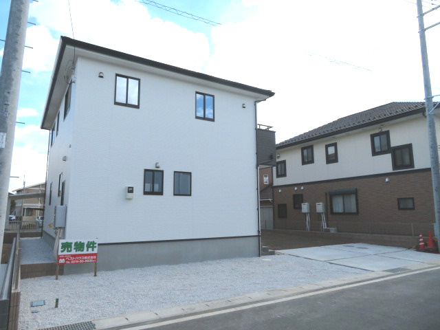 藤岡市岡之郷1期（全1棟）1号棟の外観