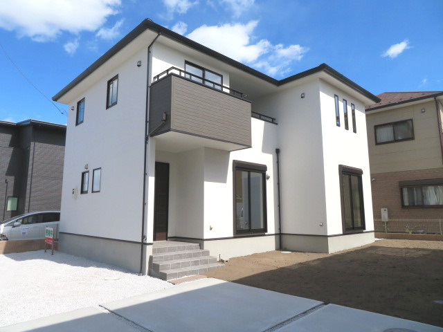 藤岡市岡之郷1期（全1棟）1号棟の外観|建物外観を気になさる方へ、見た目の良い物件です