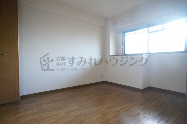 ボナール伊丹の寝室