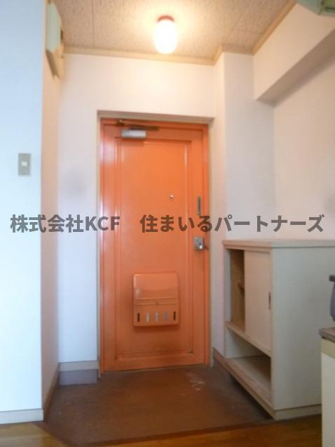 大津屋ビルの玄関|ゆったりとした玄関です