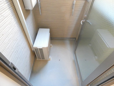 【バルコニー】 | ラウレア