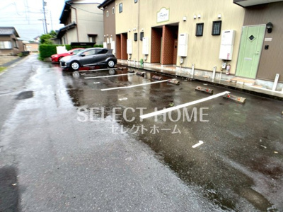 【駐車場】 | フレール | 駐車場です