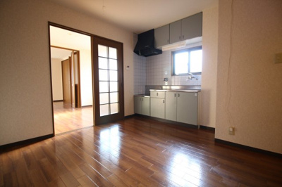 【居間・リビング】 | ニューサンハイツ