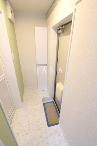 【エントランス】 | ユナイト新子安ルクセンブルク | 同物件の参考写真です。
