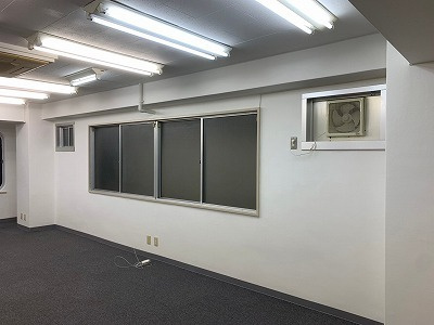 第一守徳ビルの内装