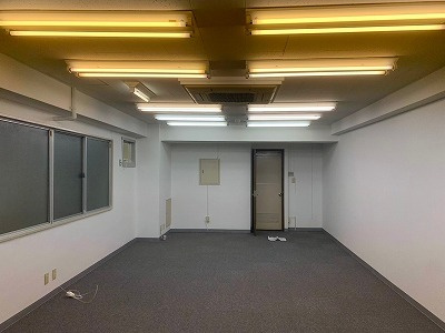 第一守徳ビルの内装