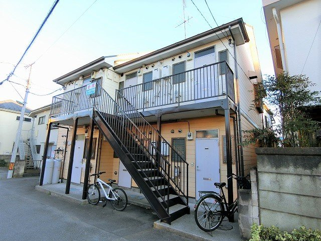 緑ハイツの外観