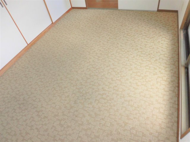 メゾンラフィネの洋室