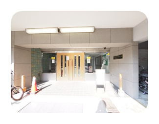 【エントランス】 | 建物の内部です