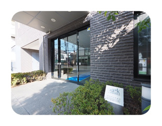 【エントランス】 | ゆとりのあるエントランスです