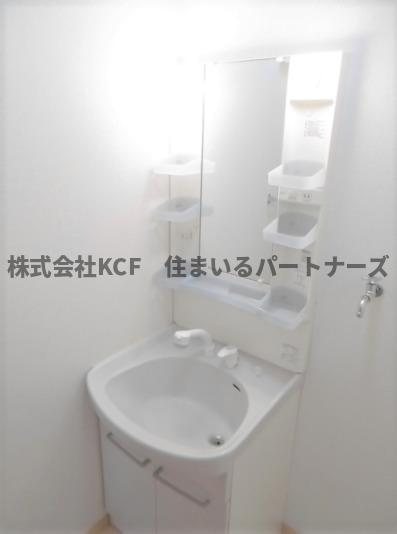 ドミールパークIIの洗面所|コンパクトで使いやすい洗面所