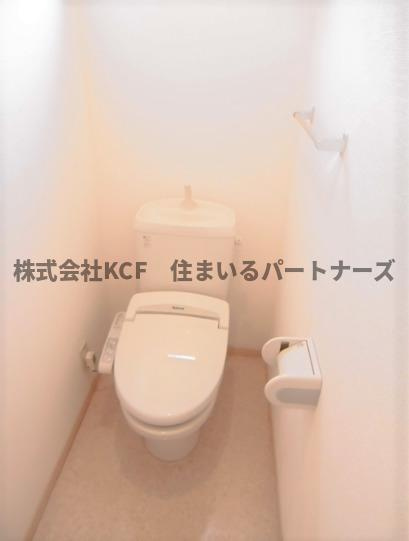 ドミールパークIIのトイレ|落ち着いた色調のトイレです