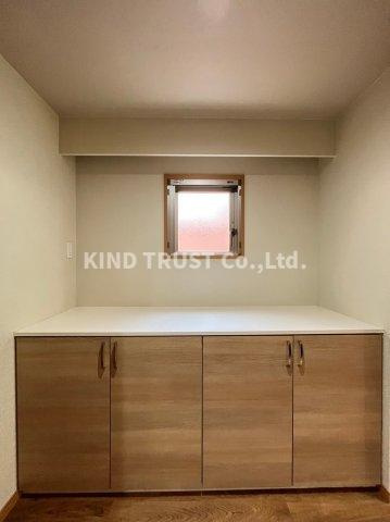 ジュームナンモリの居間・リビング|こちらの居間で趣味の時間をお楽しみください