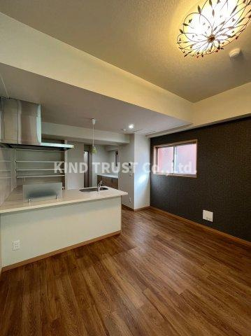 ジュームナンモリの内装|明るい色調の室内です