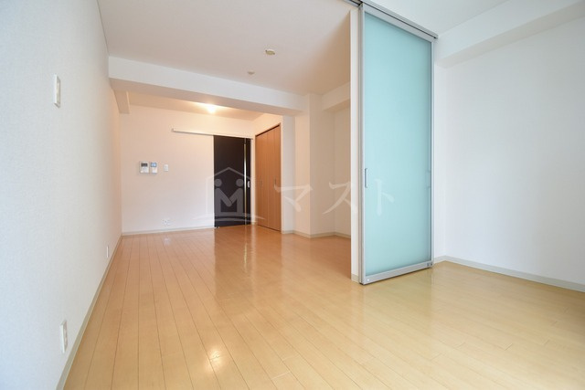 日本橋コゥジィアパートメントの居間・リビング