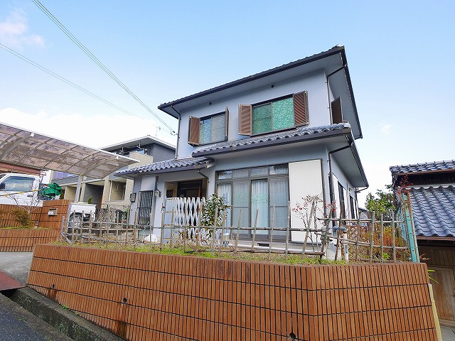 西松ケ丘戸建の外観