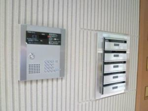 クローチェのセキュリティ|☆オートロック付きで包反面も安心です☆