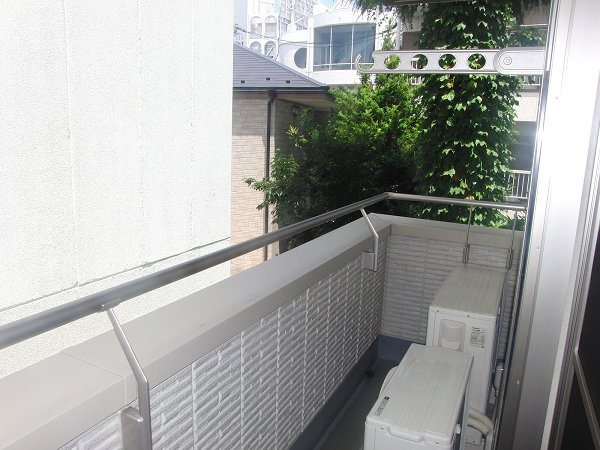 クローチェのバルコニー|☆洗濯物がたくさん干せる広いバルコニー☆