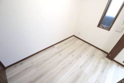 【洋室】 | AQUE23 | 個人の部屋や寝室として使える洋室です