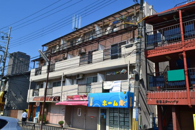 レジデンストモエの外観|南側外観