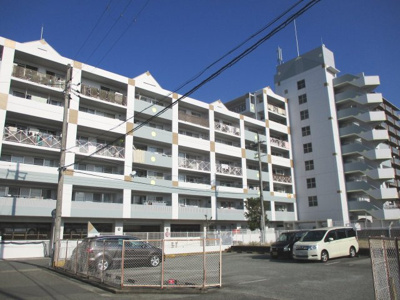 【外観】 | プルミエール明石ウエスト | オシャレな外観のマンション。