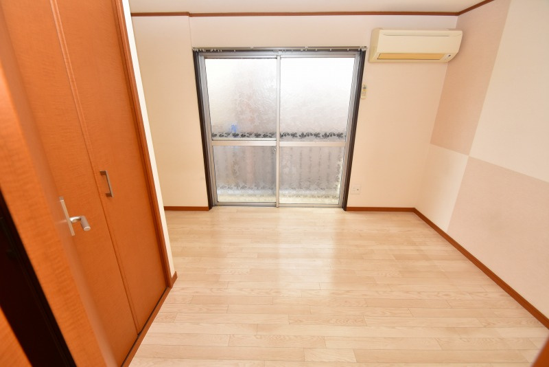 富士屋マンションの洋室