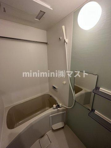 アバンティ南堀江イーストの浴室