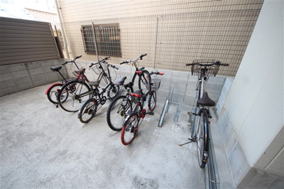 【駐車場】 | プリエール新大阪サウス