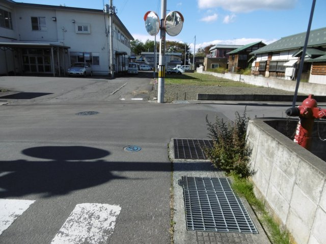 【前面道路含む現地写真】 | 甲大工町土地