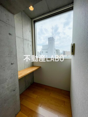 レオンコンフォート弁天町の洋室