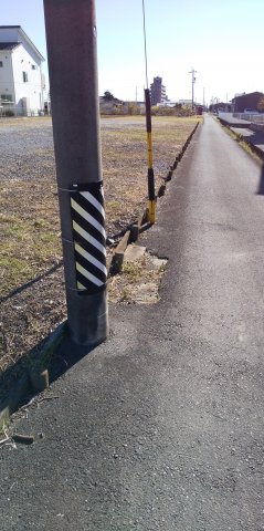 ５７６９９　瑞穂市本田土地の前面道路含む現地写真