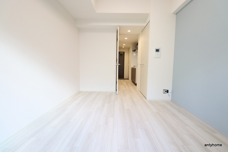 プレサンスOSAKA西中島リエゾン　仲介手数料無料の居間・リビング