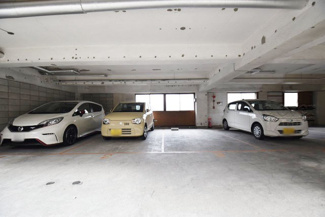 【駐車場】 | 駐車場