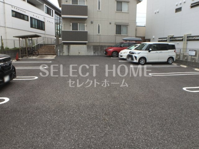  | アルヴィータ上地