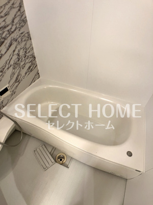  | アルヴィータ上地